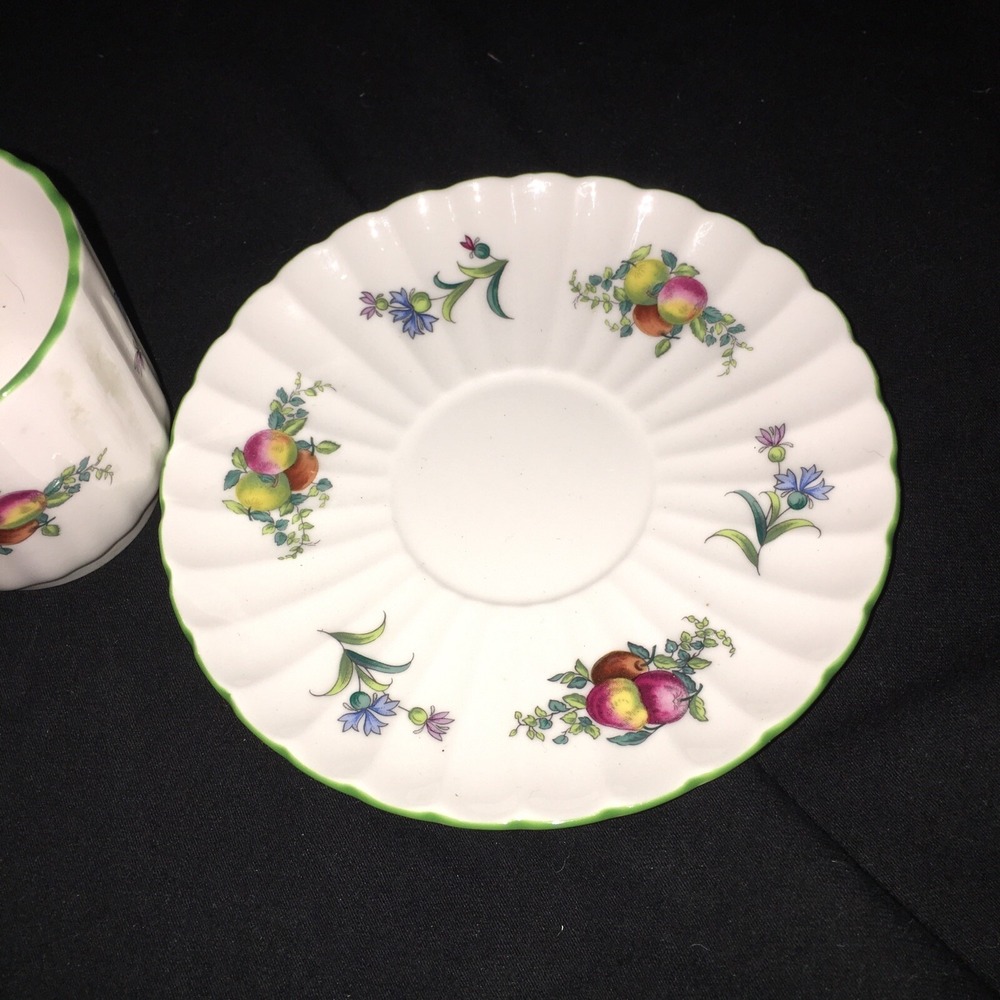 Spode Miniature Cup and Saucer, Fruit Scallop Design with Green Border - Picture 4 of 10